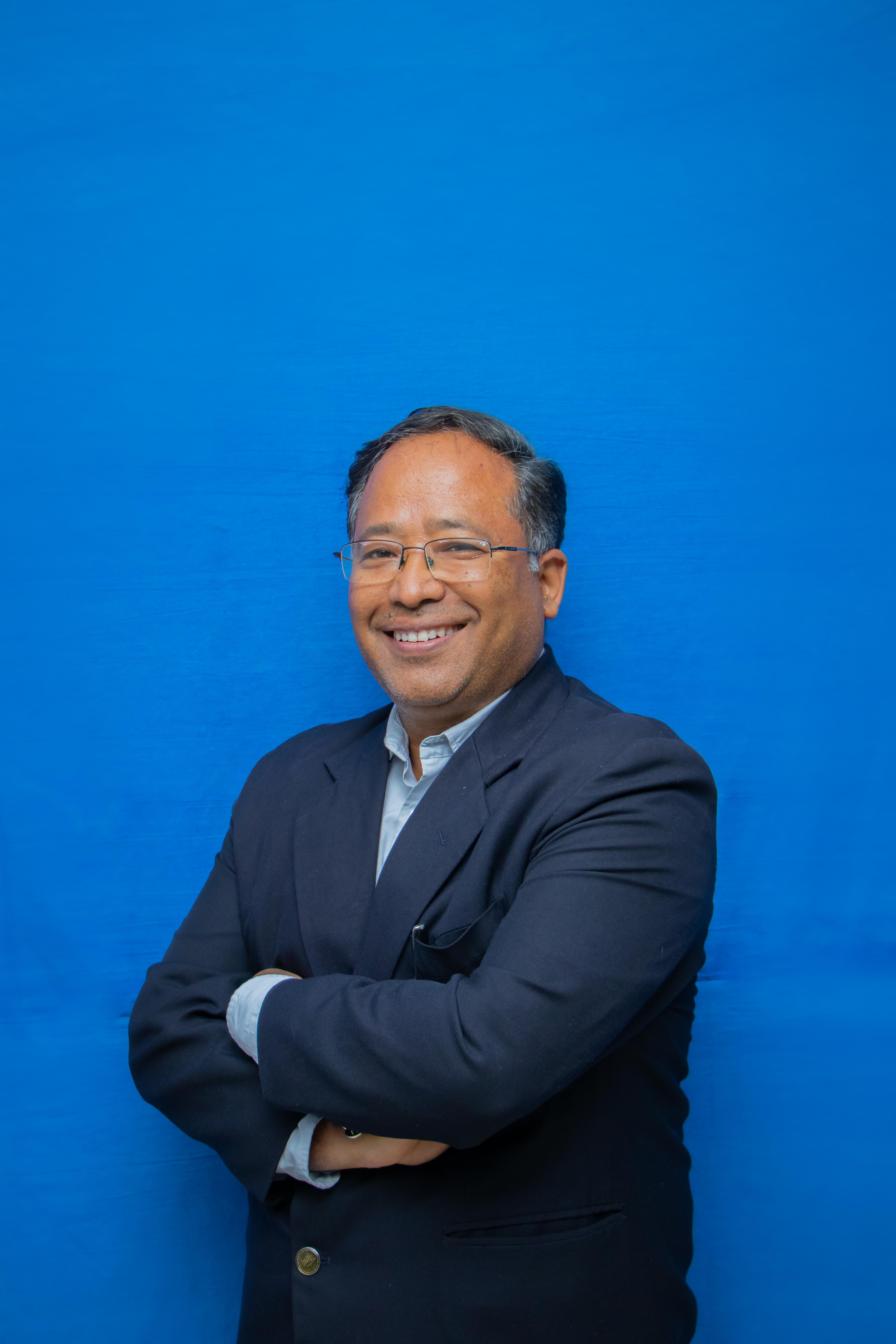 Dr. Robin Joshi